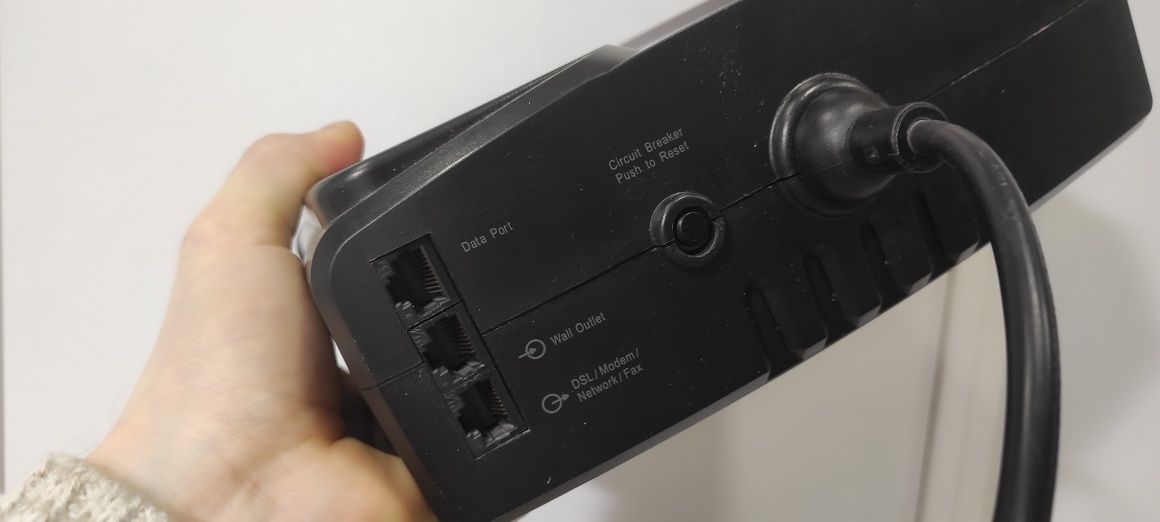 Ибп APC Back-ups ES 700va (BE700G-RS)