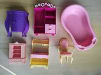 Mebelki, wózek, łóżko i akcesoria dla lalek Barbie i innych