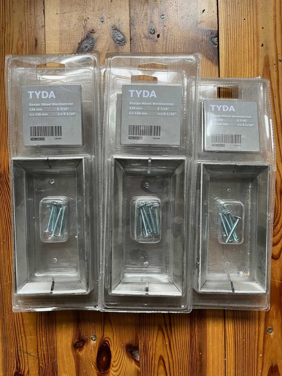 Uchwyt IKEA TYDA 138 mm, nr. 701.169.31 - 22 szt. (11x2)