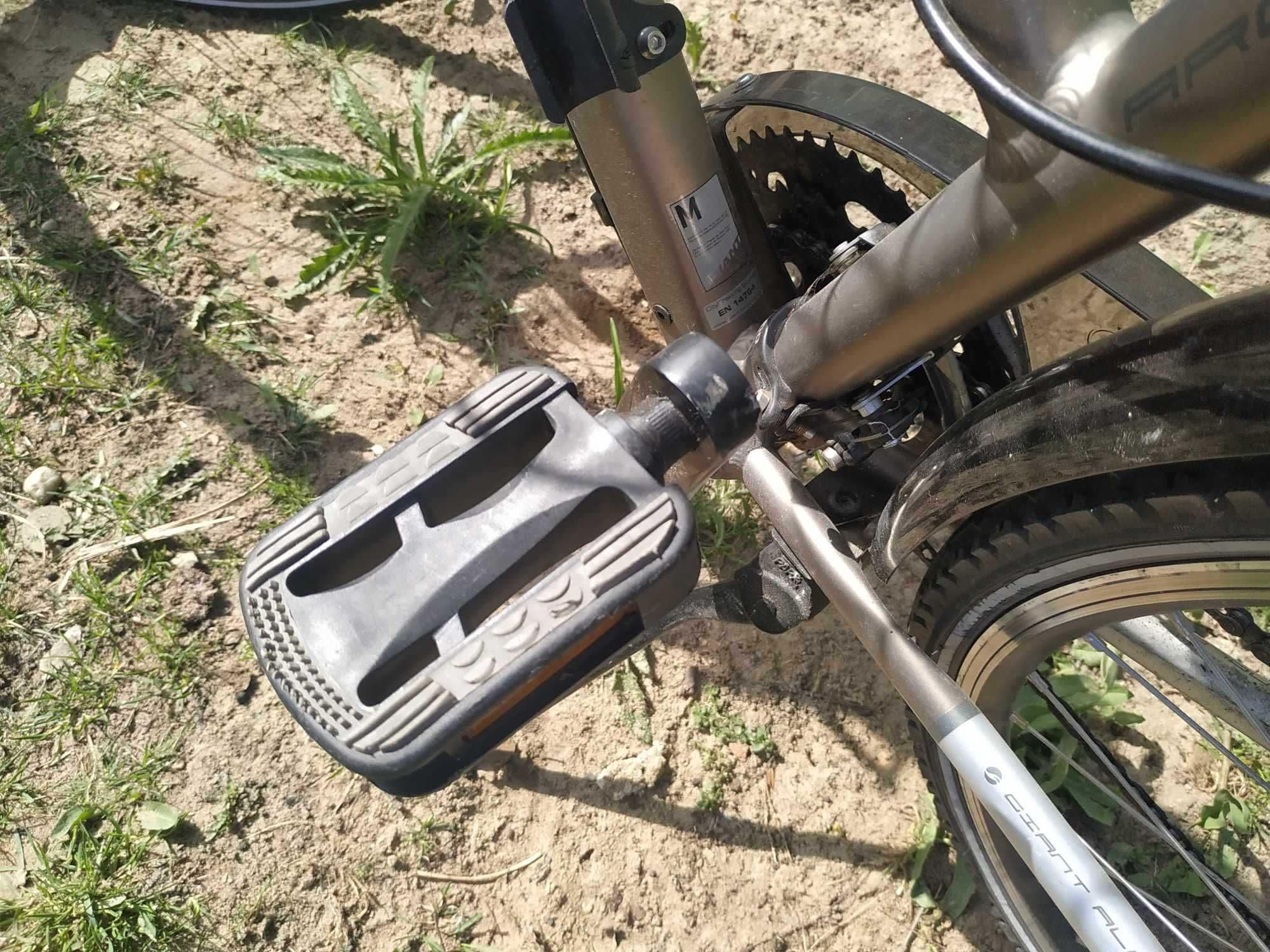 Rower Giant Argento Aluminiowa rama koła 28" MTB Shimano majówka lasu