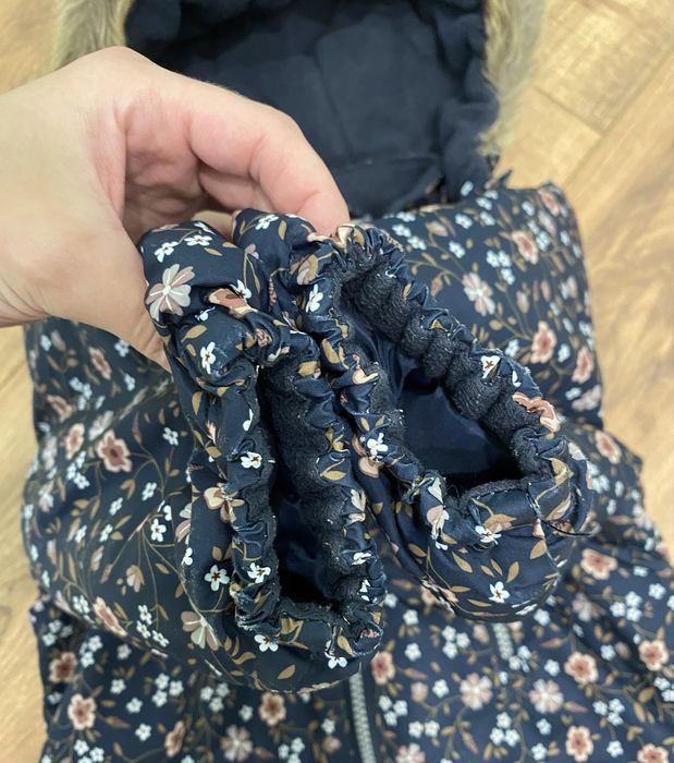 Зимовий комбінезон для дівчинки