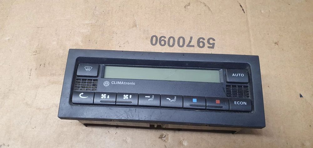 Panel nawiewu klimatyzacji klimy klimatronic VW Golf IV 4