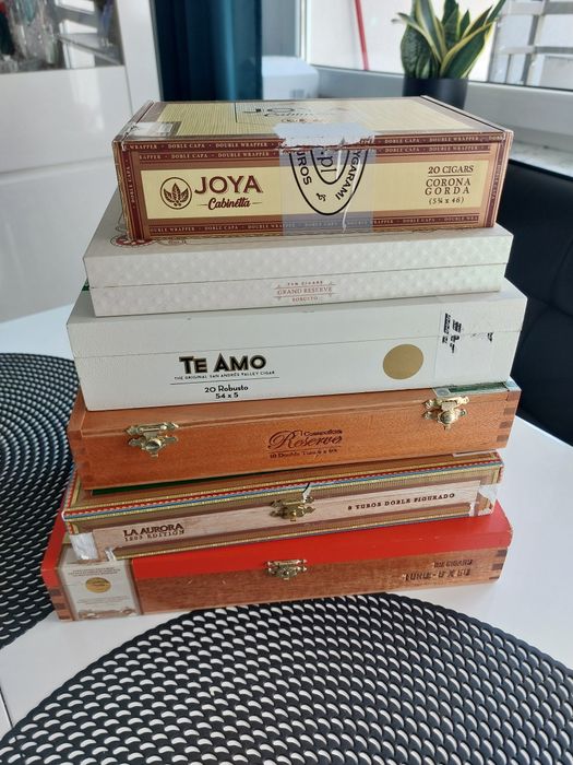 Pudełka drewniane po cygarach ozdobne do przerobienia decoupage diya