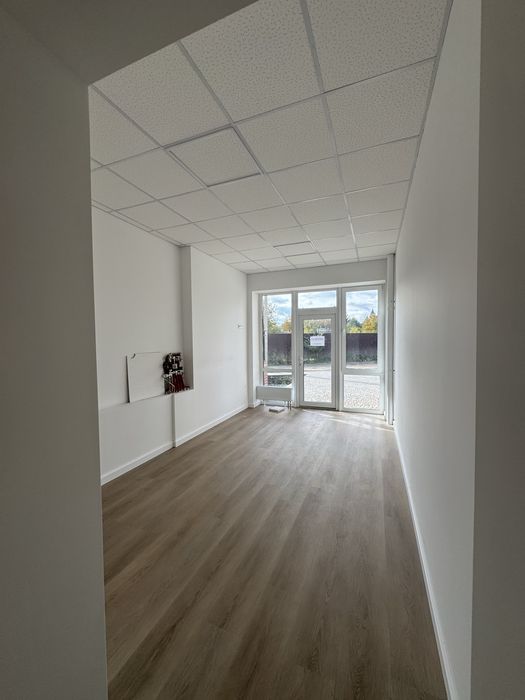 Продаж під Клініку Навчальний заклад БЛИЖНЯ РОЩА