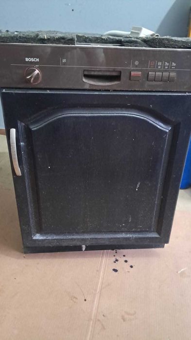 Máquina lavar loiça/louça Bosch - A funcionar, para desocupar