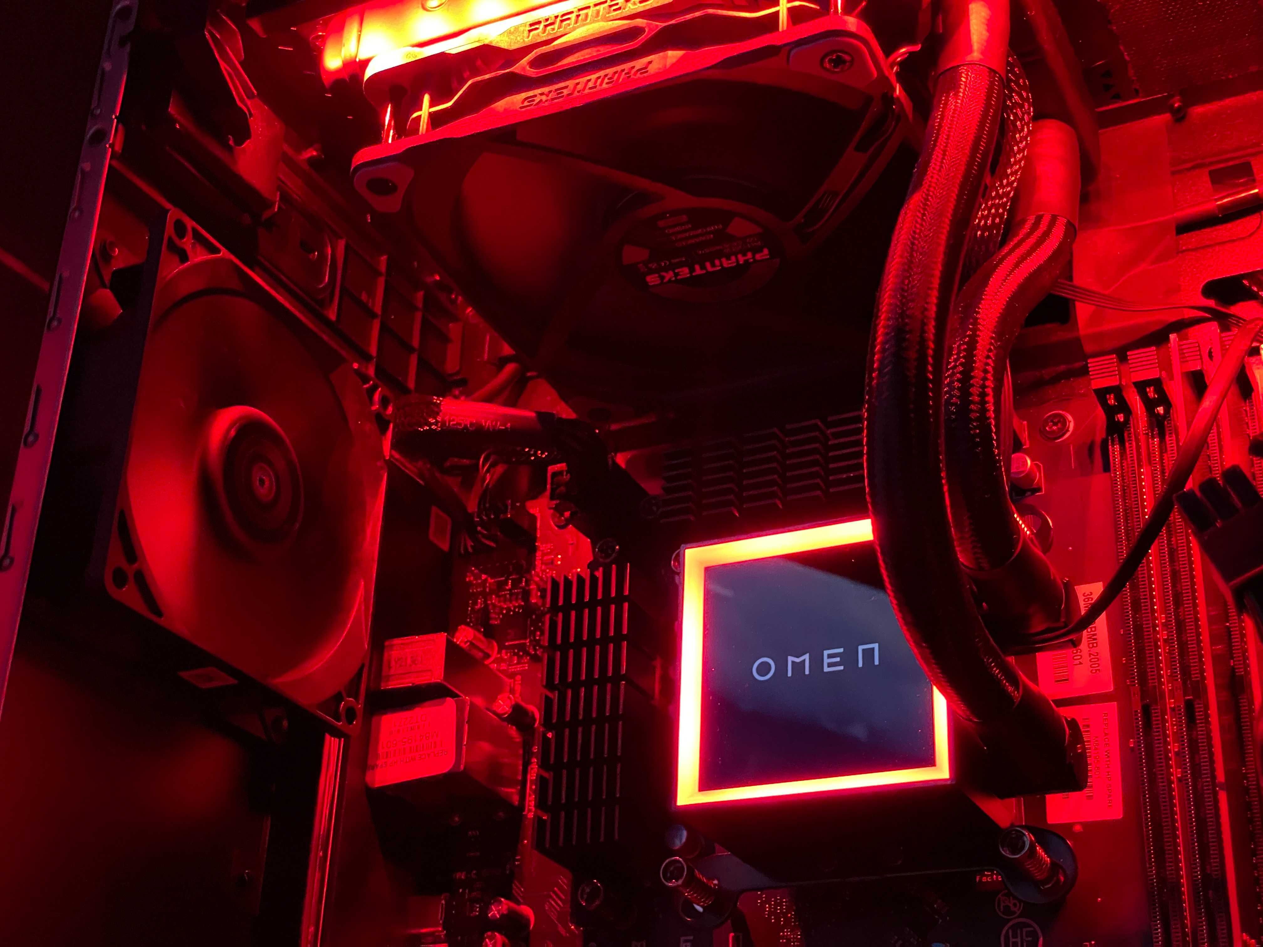 HP Omen 25L Desktop Gaming MOD / Ryzen 7 / Vega 64