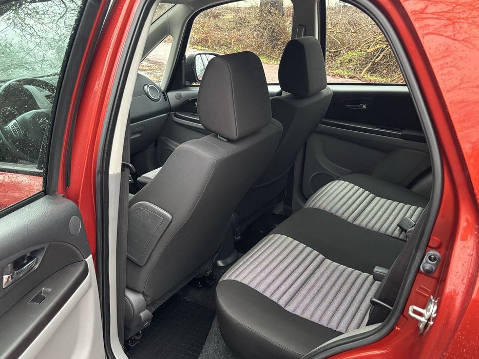 Suzuki SX4 AUTOMAT! 1.6 16v 120KM Grzane fotele! Pełna dokumentacja!