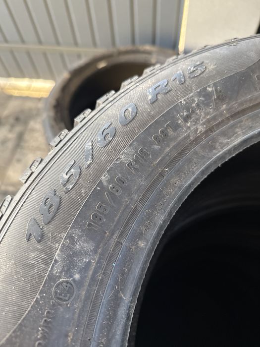 Шини резина 185/60/15 r15 Pirelli комплект зимні