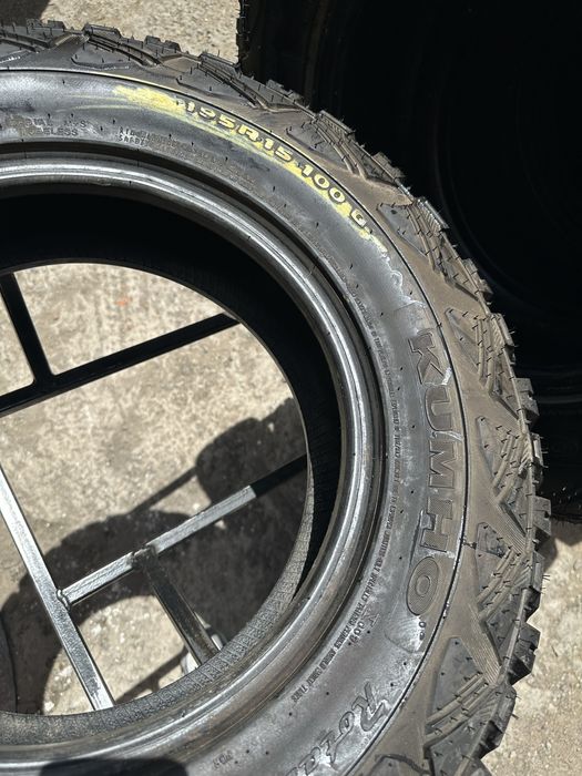 Шины БУ 195 80 R 15 Kumho Roadventure MT пара грязевая