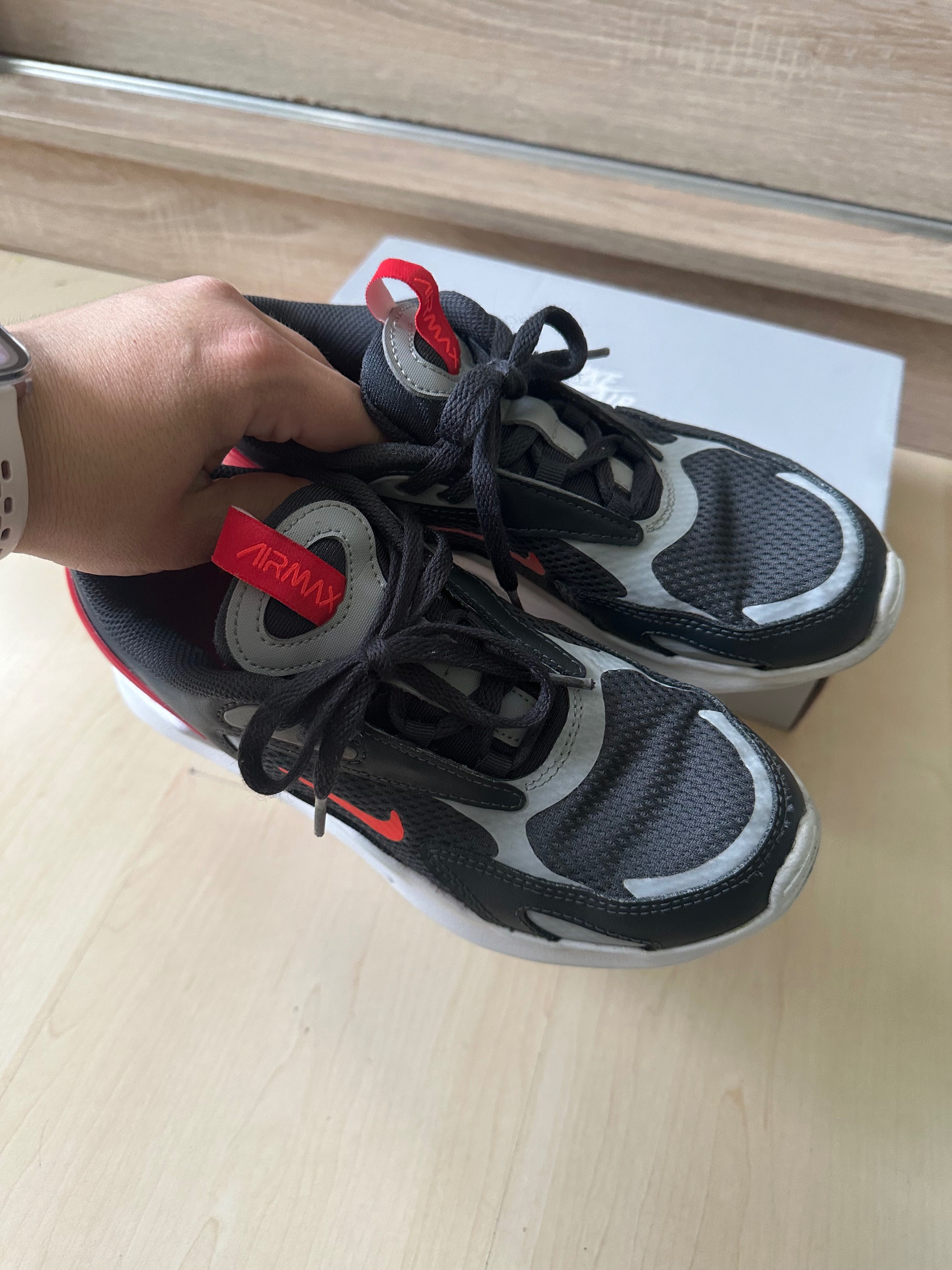 NIKE AIR MAX BOLT buty Adidasy 36,5
