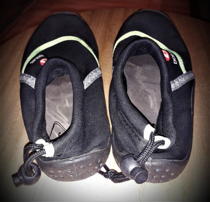 Dziecięce buty do wody