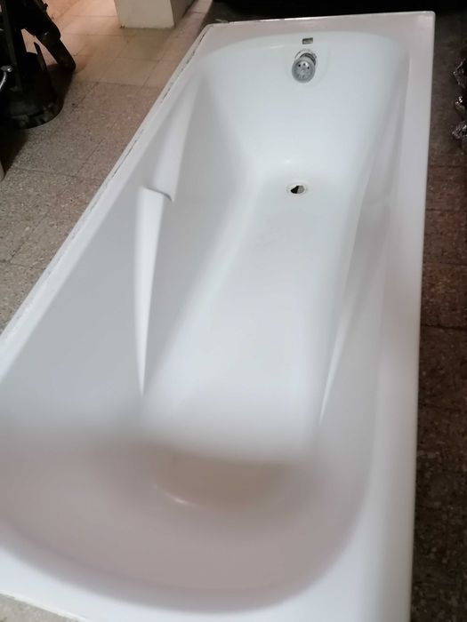 Vende-se Banheira em fibra 1,60x0,65