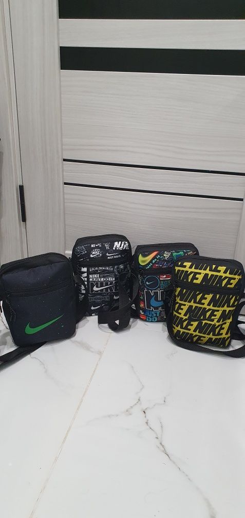 Месенджер Барсєтка бананка сумка через пличе чоловіча nike