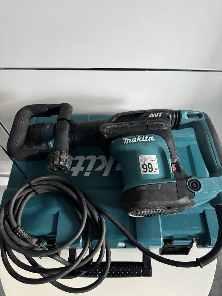 Młot Kujący Makita  HM 0871c