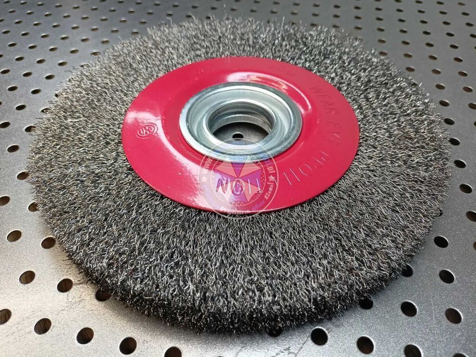Szczotka Tarczowa 200mm + Redukcje  szczotka druciana 200mm