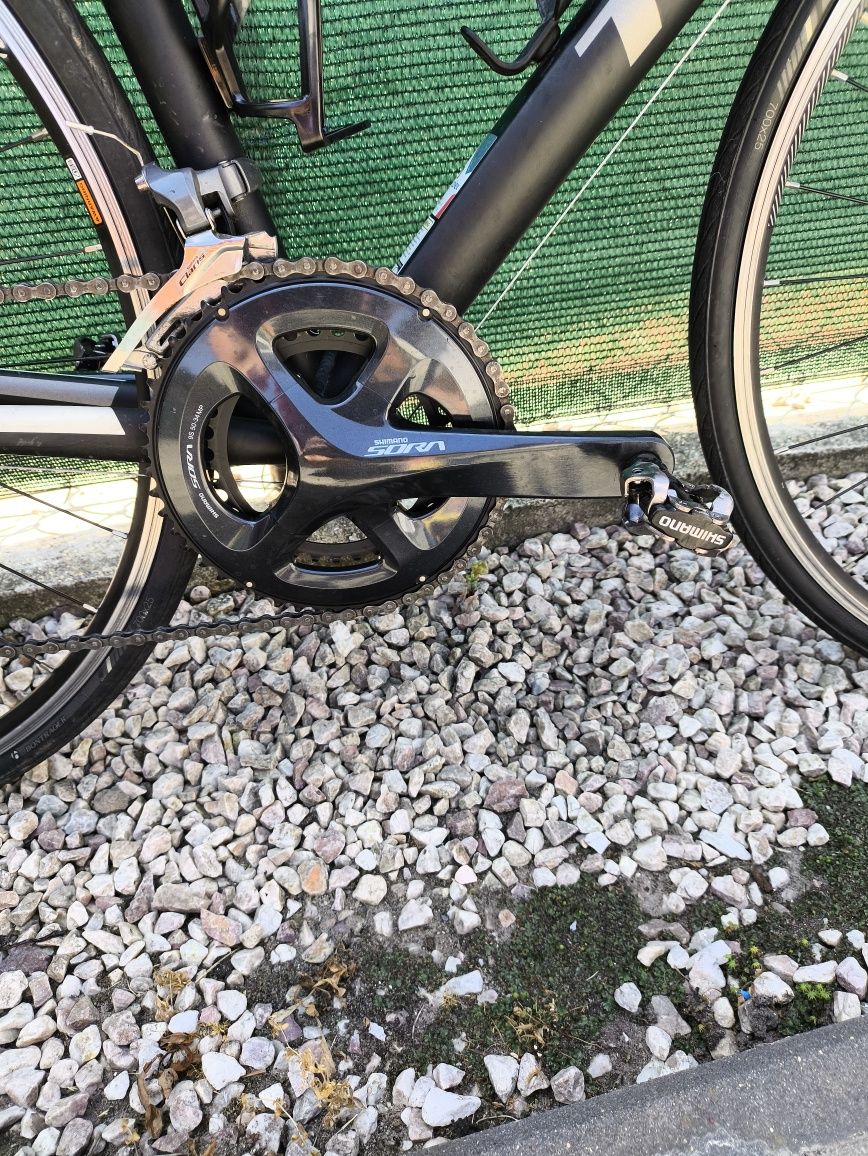 Trek szosa  rozmiar 56 znikomy przebieg