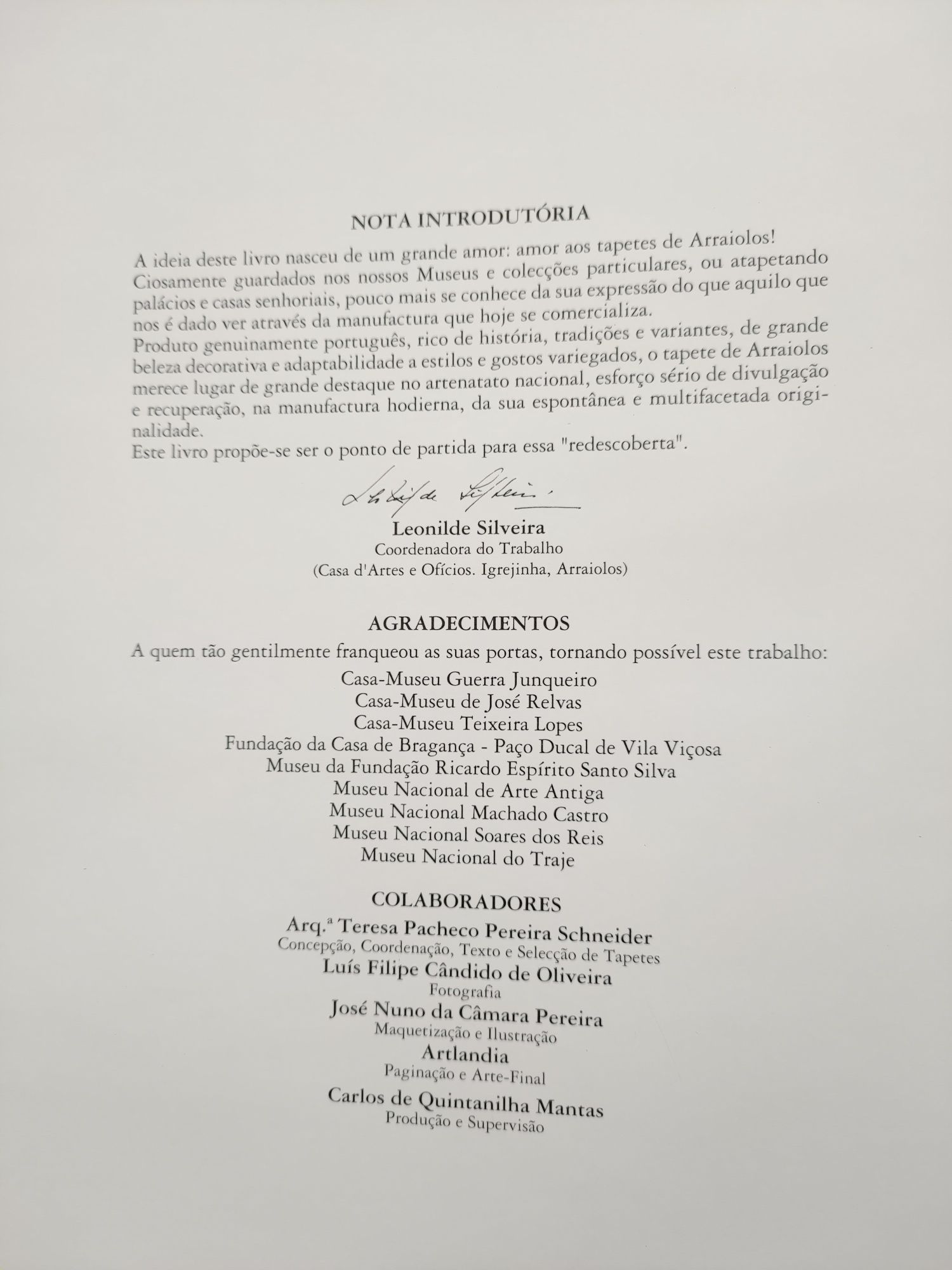 Tapetes de Arraiolos, de Teresa Pacheco Pereira