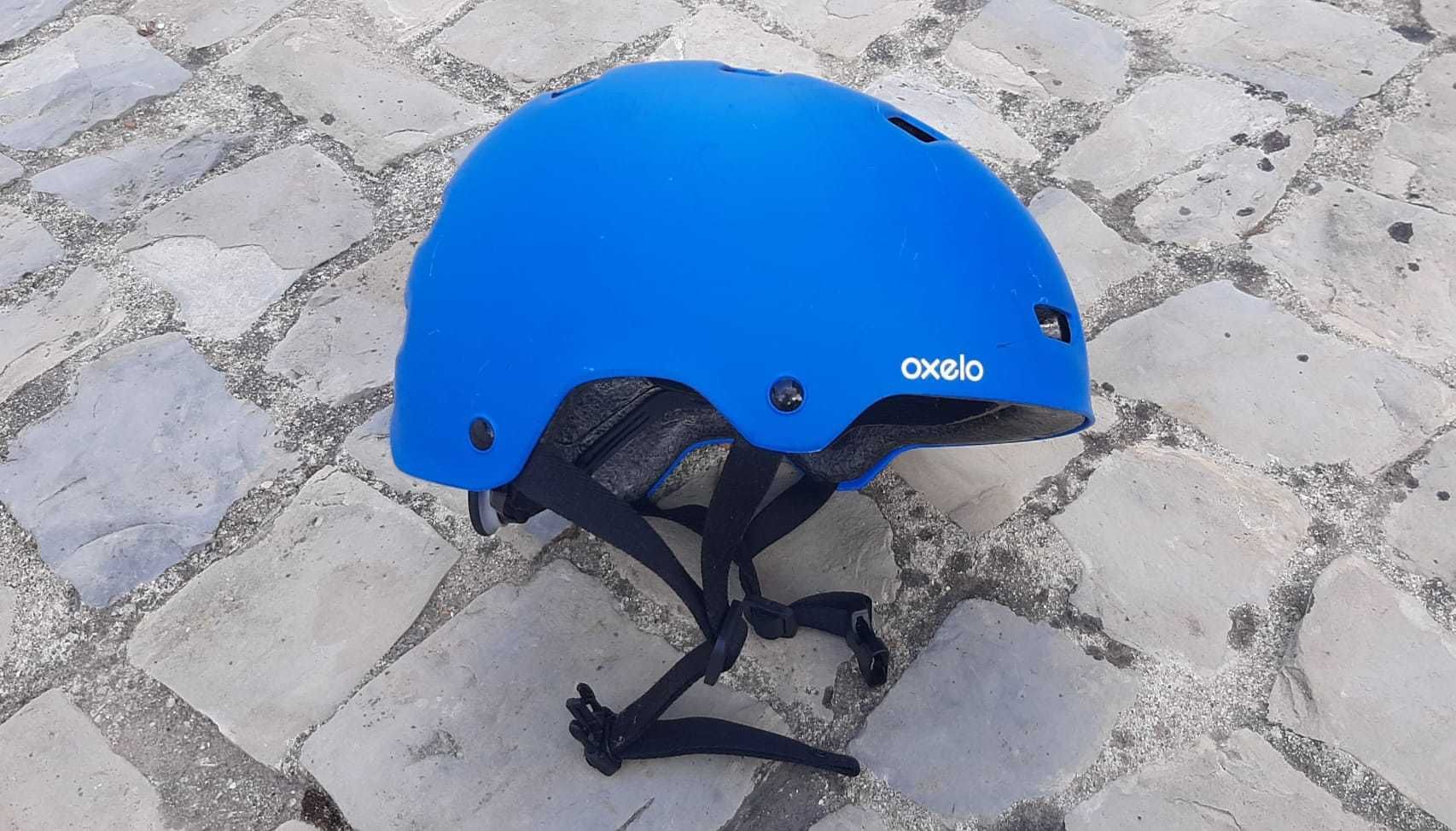Kit completo de patins de 4 rodas + capacete + proteções Oxelo