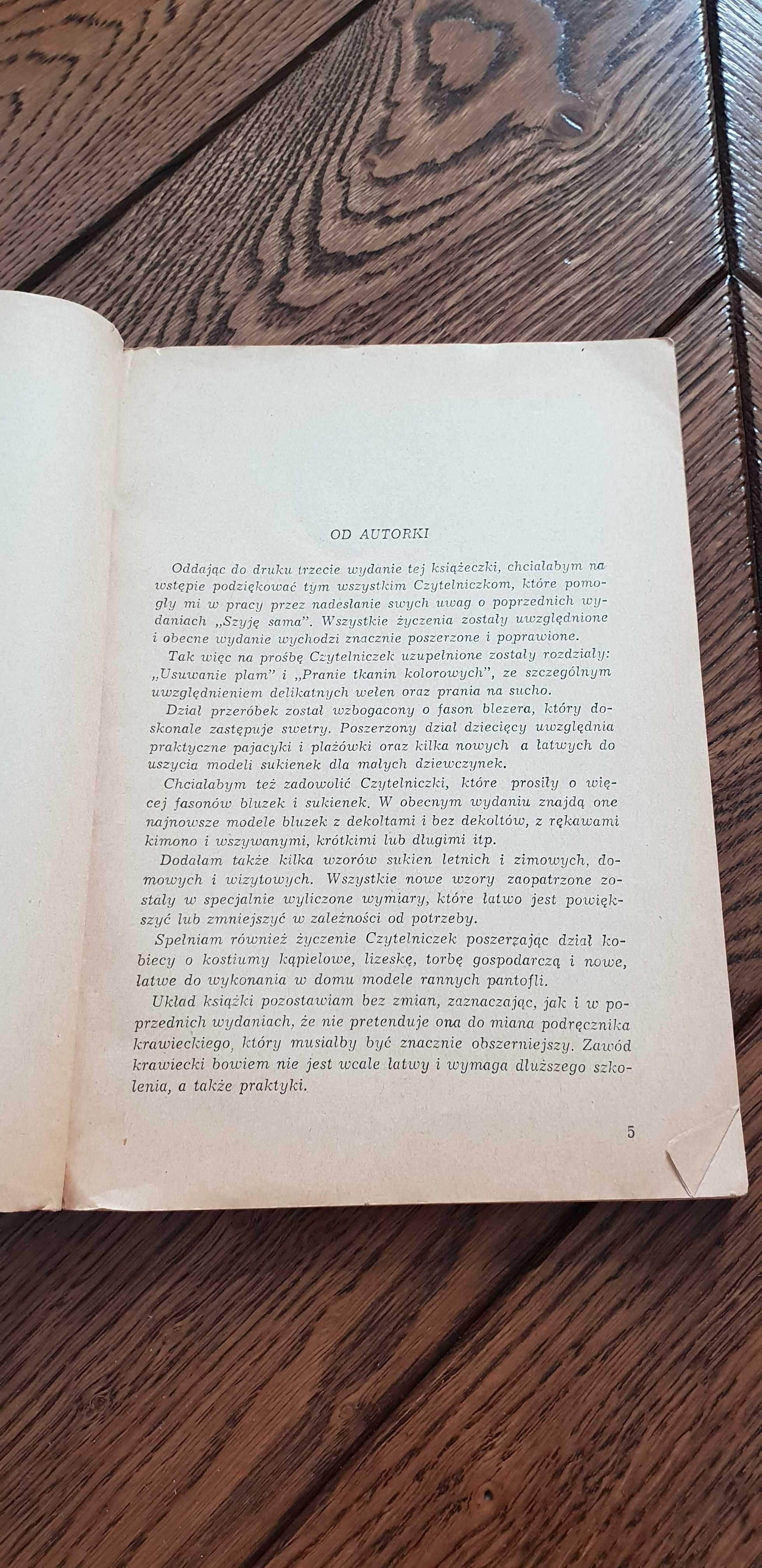 Książka rok 1958 "Szyję sama" Hanna Sarnowska