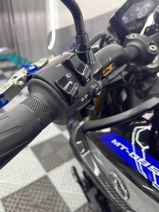 Moto Yamaha MT-09 SP