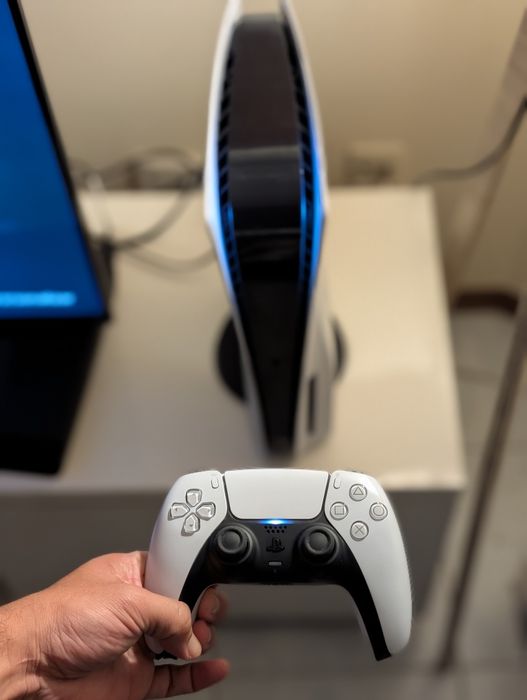 Ps5 standard disc edition - como novo