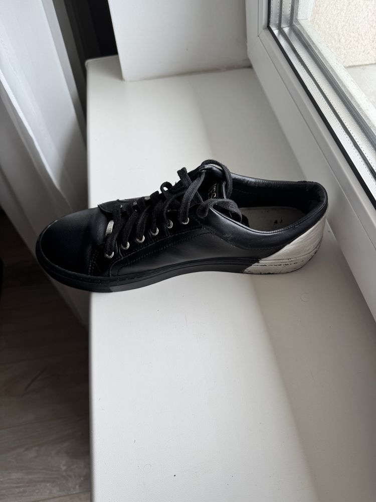 Кеди Guess, 43 розмір, стан 8/10