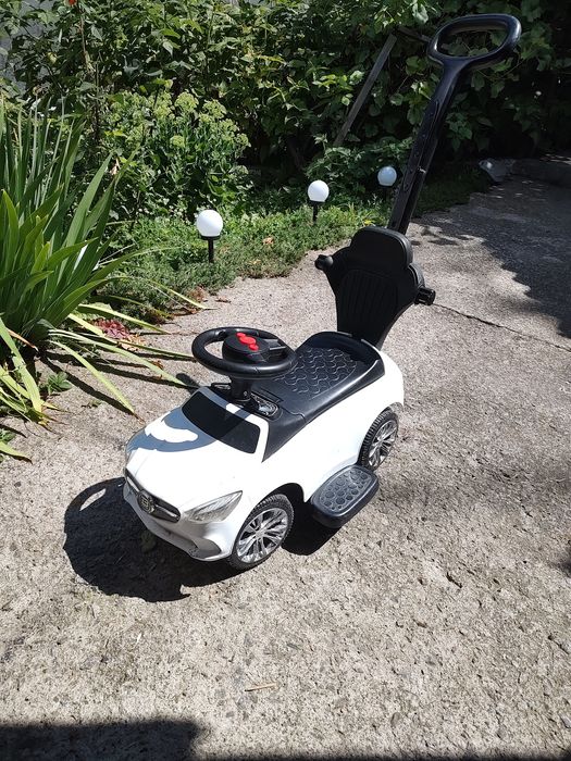 Продам толокар дитячий