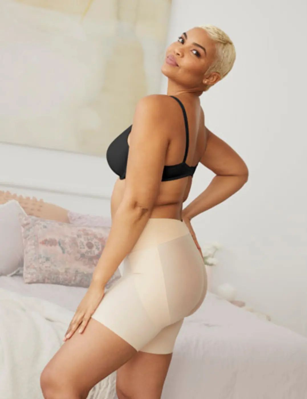 Majtki modelujące szorty Maidenform M