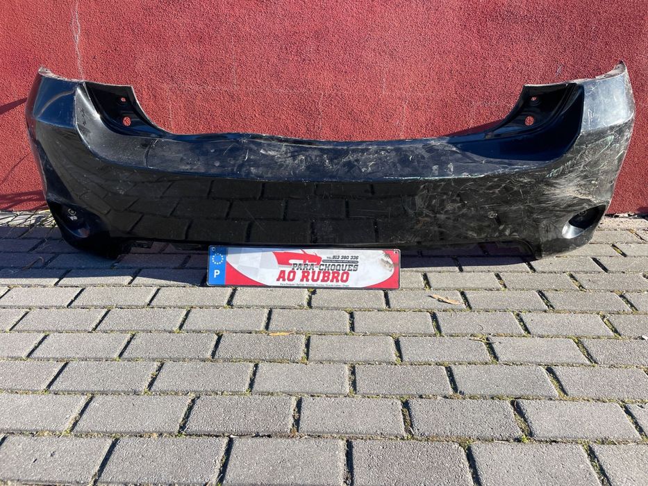 Parachoque Toyota auris