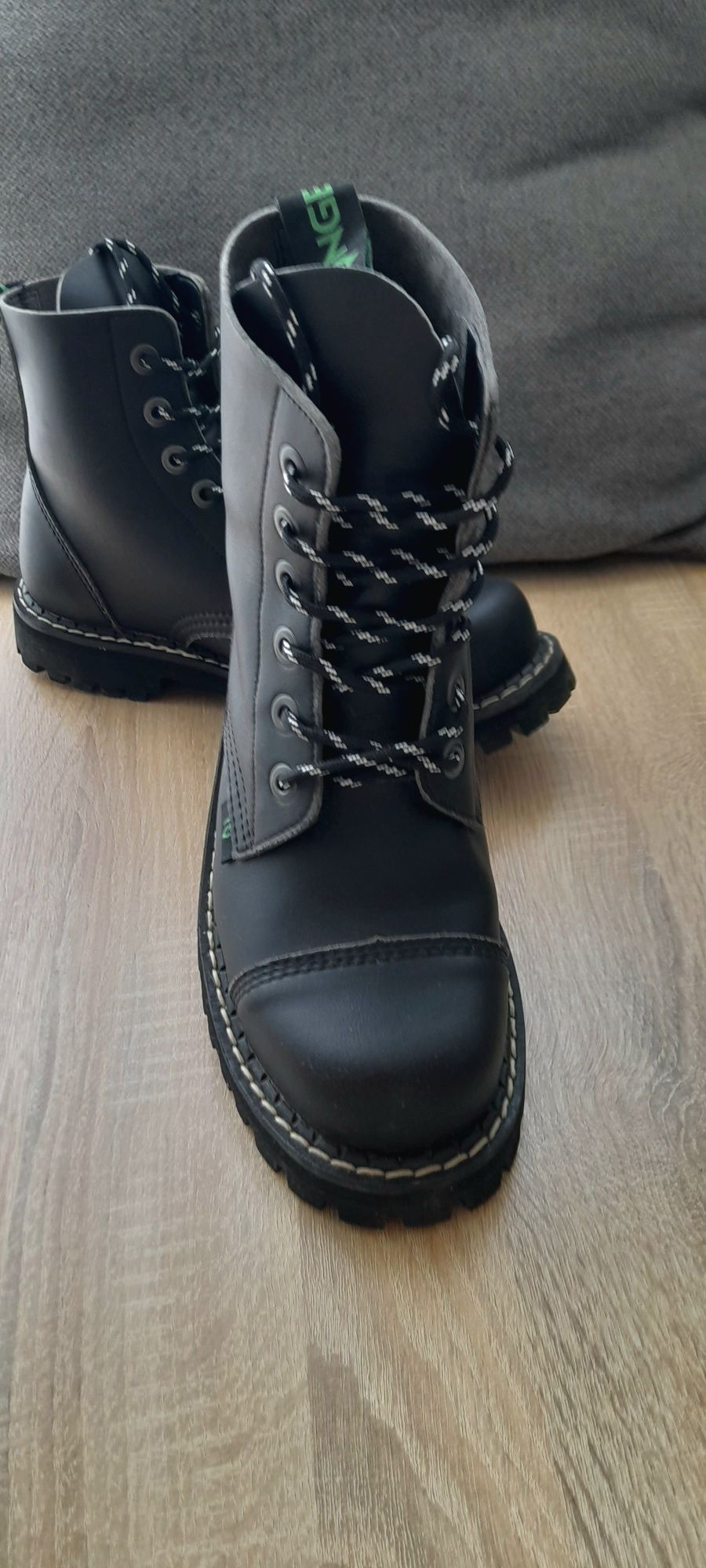 Glany NAGABA 6H czarny vegan