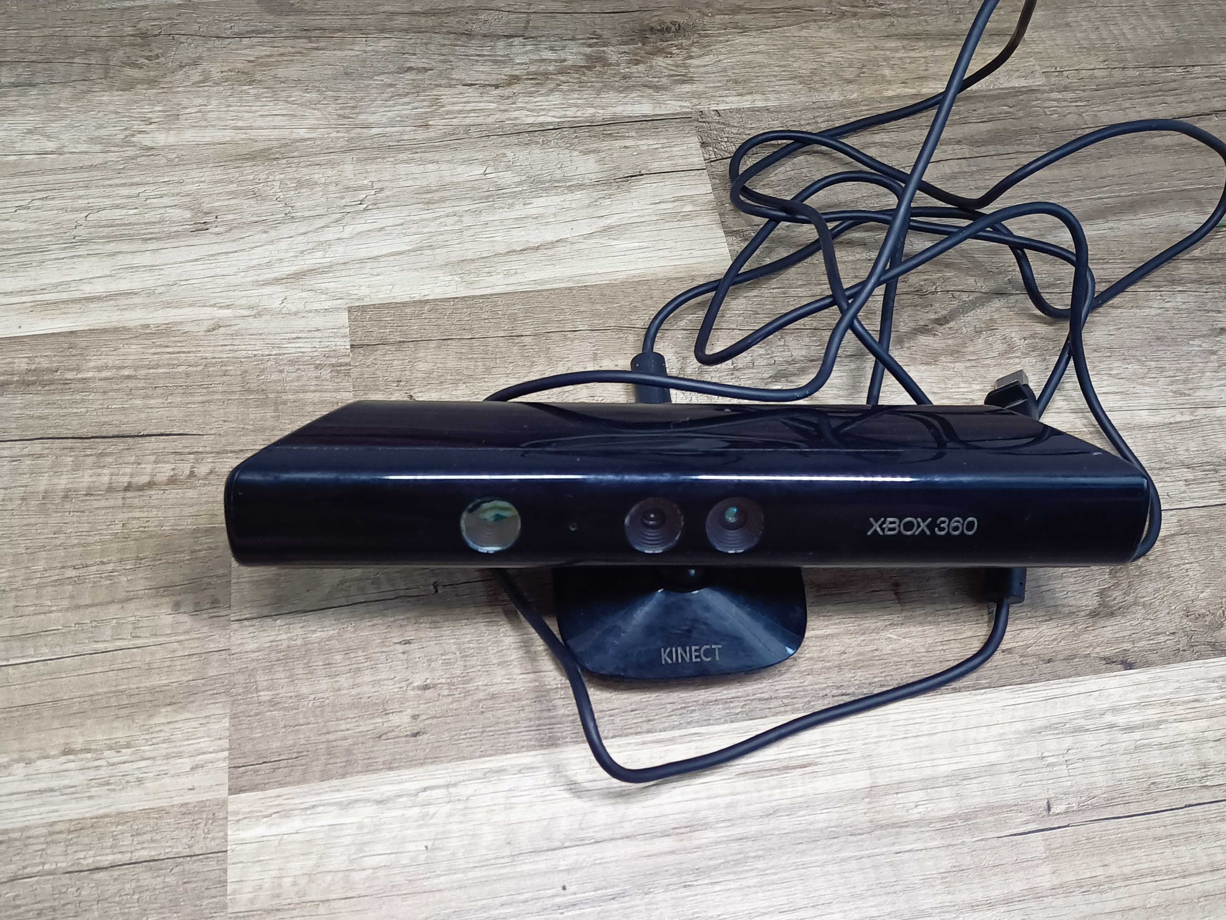 Xbox 360+gry+kinekt