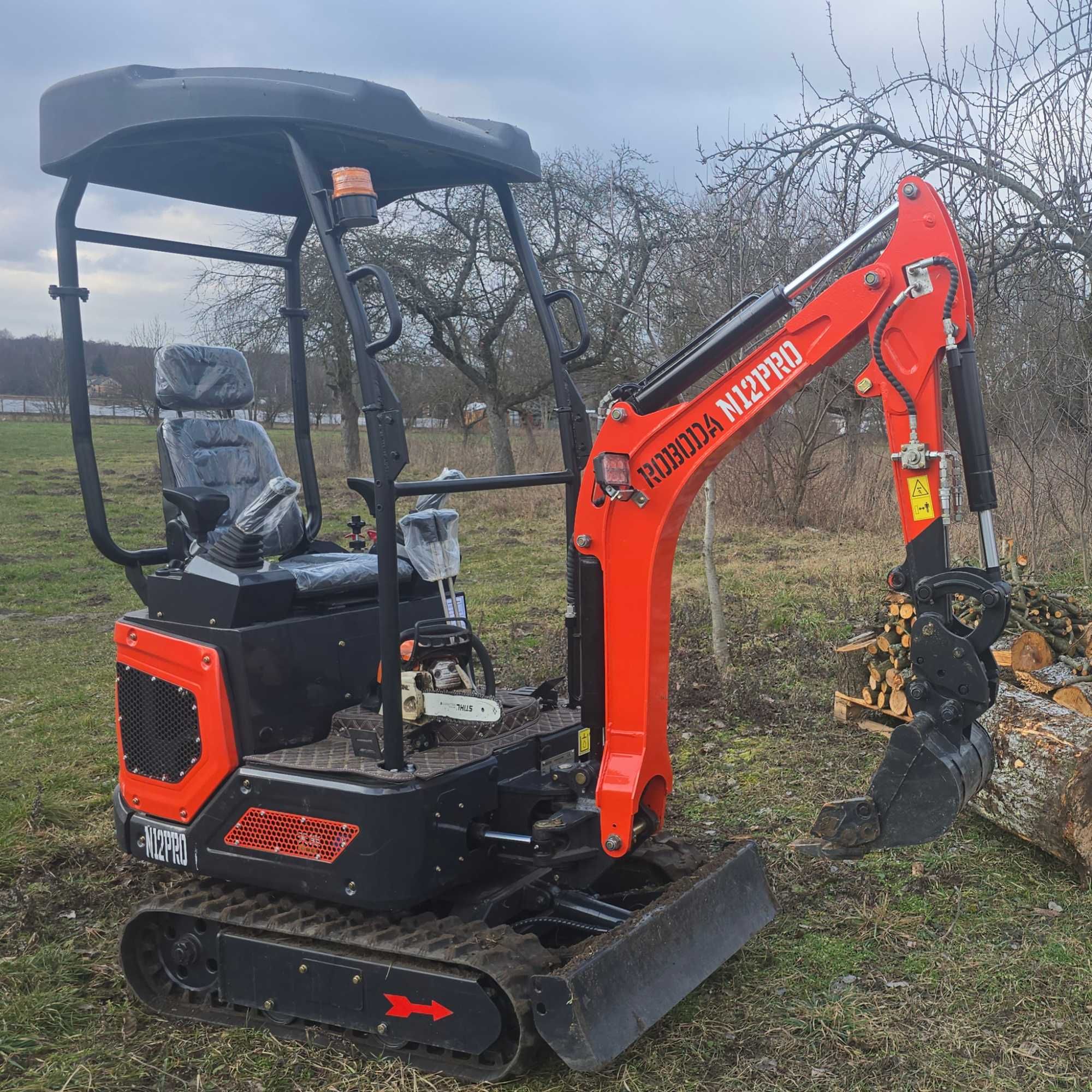 Wynajem Minikoparki 1.2T dowozimy na miejsce ROBODA R12PRO