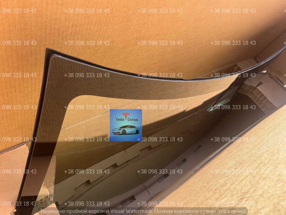 Скло Tesla Model S 2021+ Нове, Оригінал, у наявності 1569545-00-F