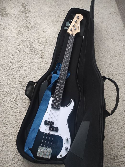 Чохол для бас гітари та ремінь для гітари синій