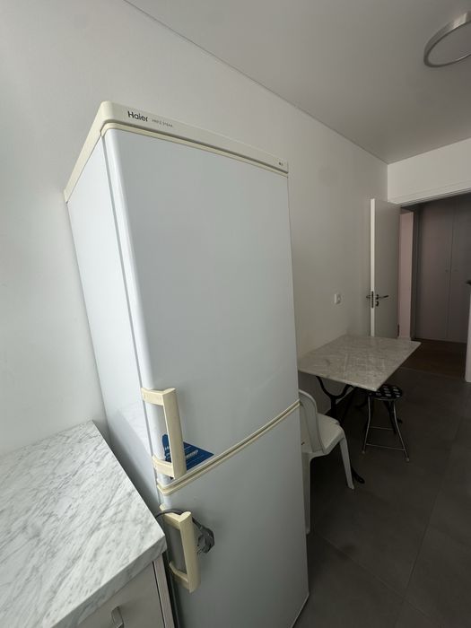 Frigorífico combinado HAIER