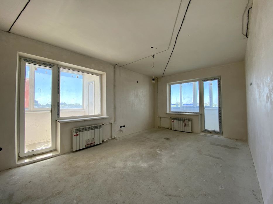 Продаж КРУПНОГАБАРИТНОЇ двокімнатної квартири 90 кв/м