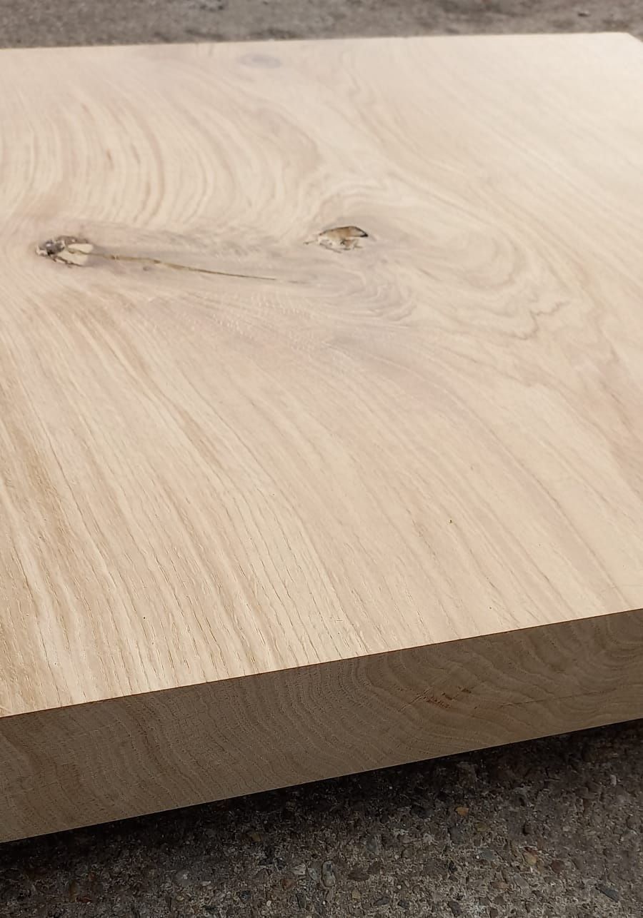 Blat gr.6 cm  Dąb drewno żywica nogi deska  stolik