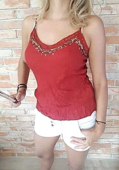 Atmosphere bordowa koszulka z koralikami top