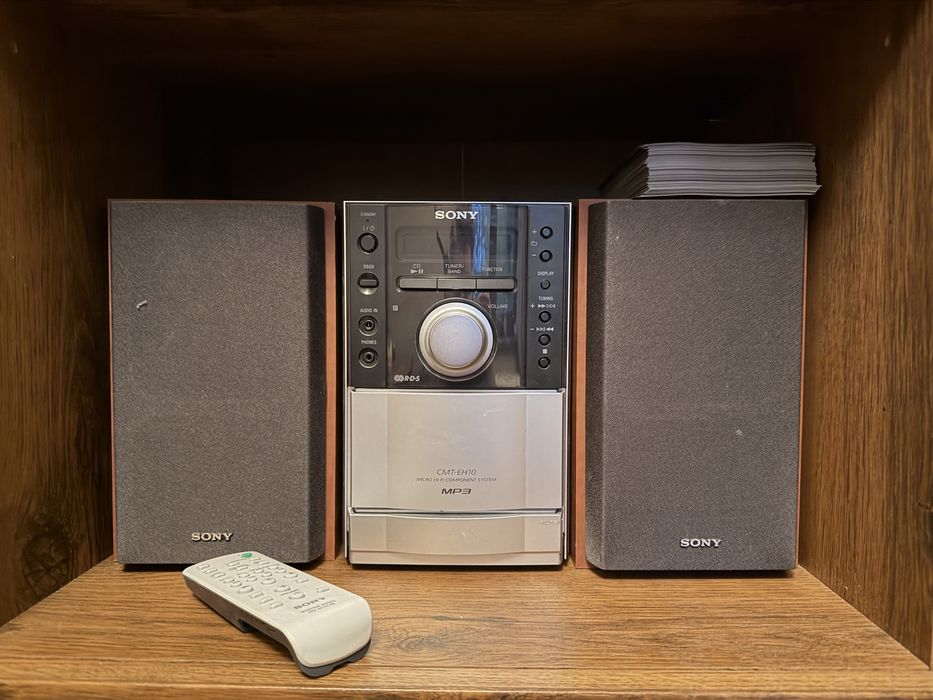 Wieża Sony CMT-EH10