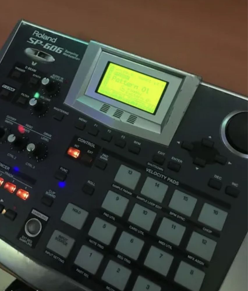 Roland sp606 sp 606 super raro