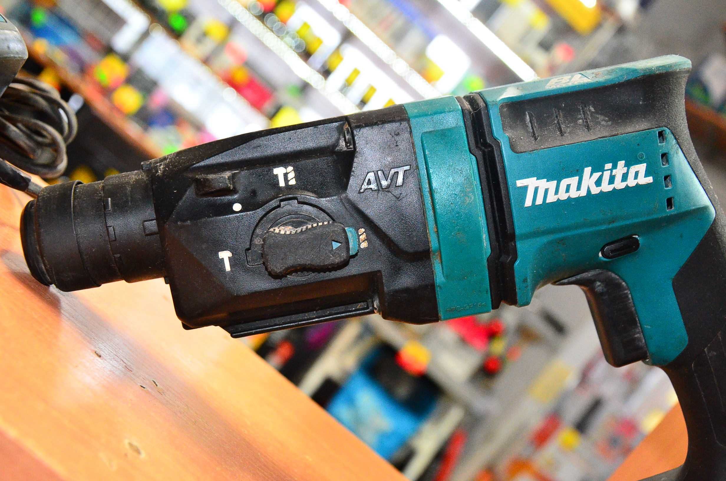 Młotowiertarka akumulatorowa SDS+ MAKITA DHR-182 Komis Madej Tarnów