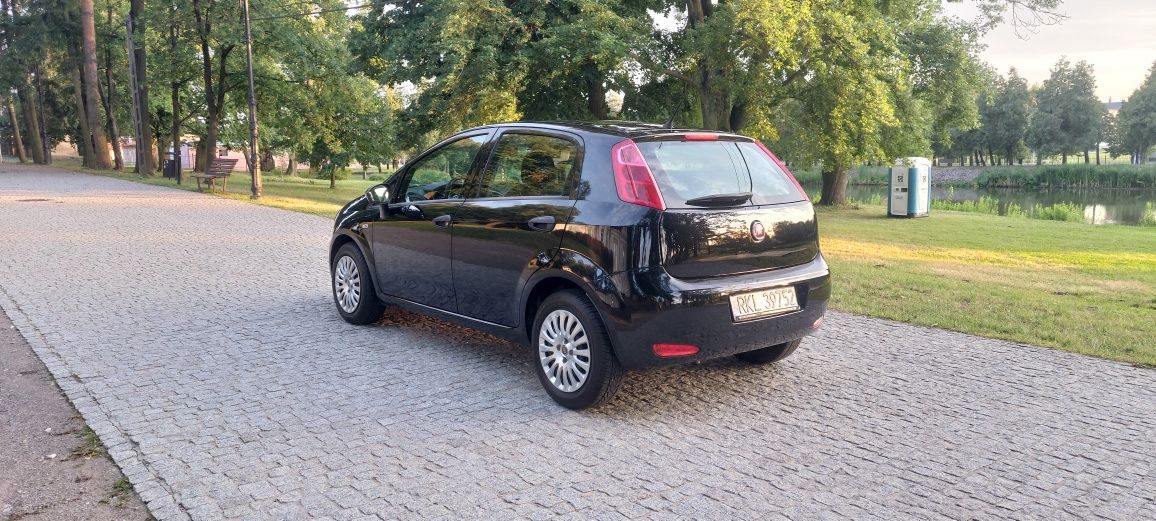 Fiat Punto 2018 przebieg 39400
