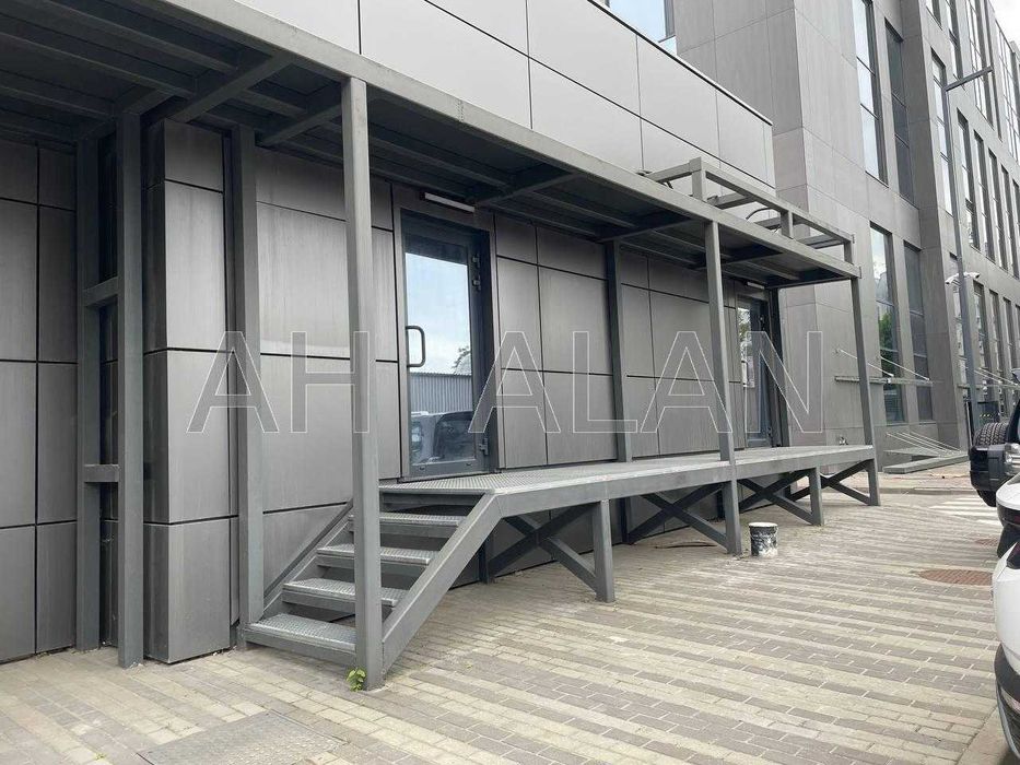 Оренда окремої будівлі по  Берестейский пр-т. Нивки