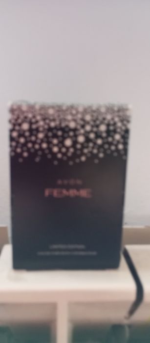 Femme woda perfumowana Avon