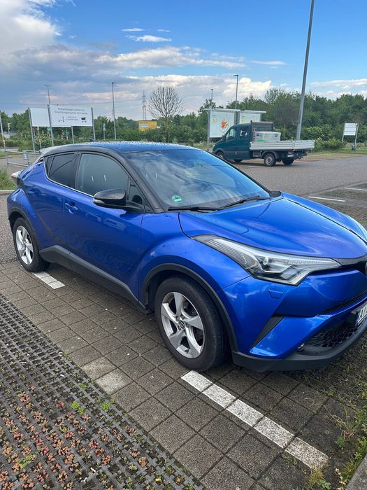 Продаю Toyota C-HR 2017 року один власник без ДТП