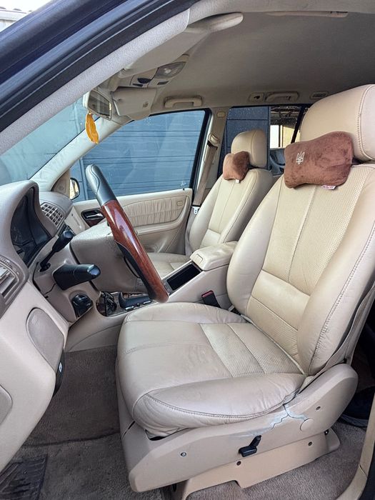 Mercedes-Benz M-Class 2004