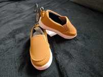 Buty rozmiar 25 mokasyny