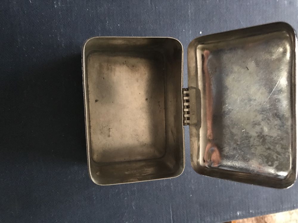 Szkatułka 15x10x7 srebrna z PRL
