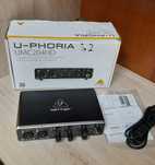 Аудиоинтерфейс Behringer UMC204HD