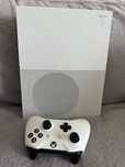X box one s model 1681
